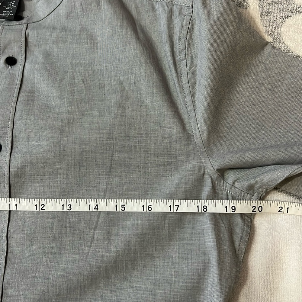 H&M Men's Muscle Fit bottom down shirt Short Sleeve - Picture 5 of 7
